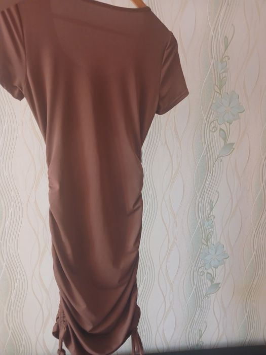 Продам два красивых платья