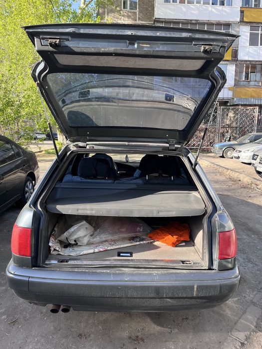 Продам ауди 100С4 обьем 2.6