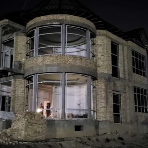 Окна двери витражи