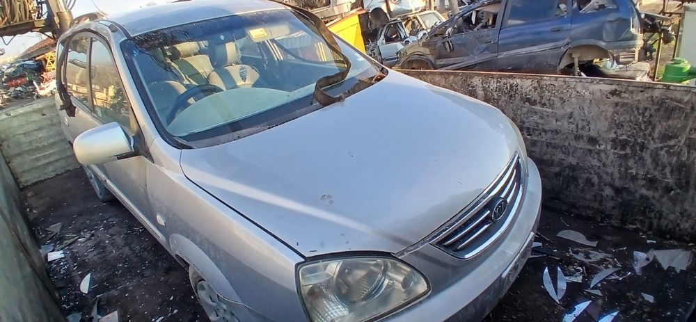 Kia carens 2.0crdi 2002