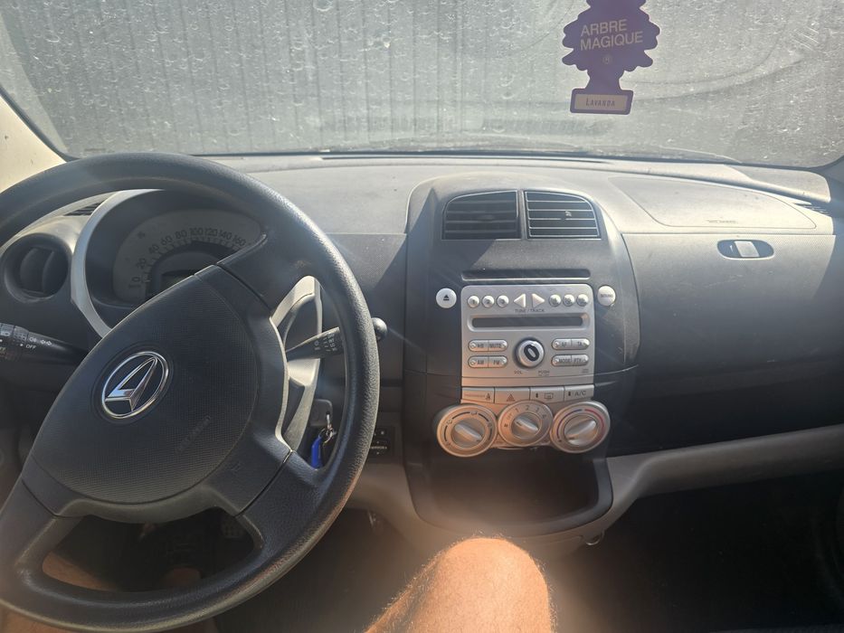 Dezmembrez Daihatsu Sirion 1.0 tip 1KR-FE 51KW euro 4 an 2006