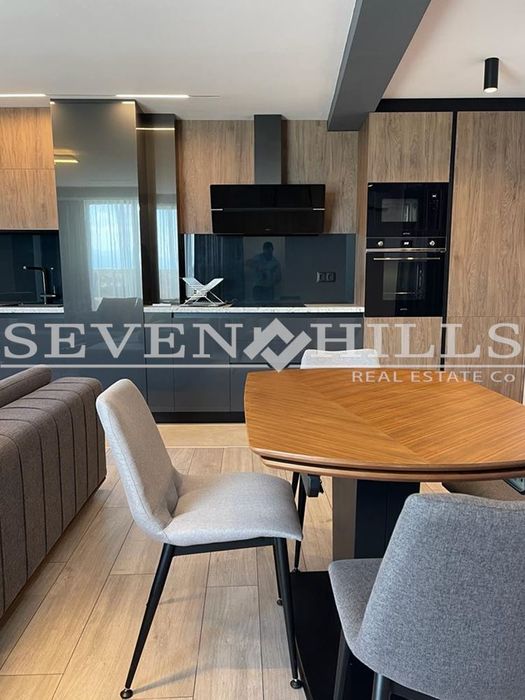 Дава се под наем Двустаен апартамент в Пловдив, Младежки Хълм - 110 кв.м за 720 € - Снимка #7