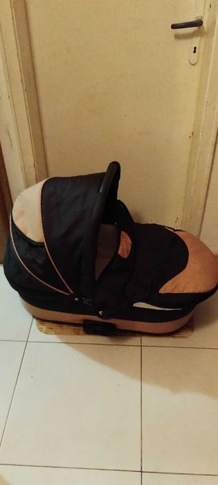 Бебешки и детски колички