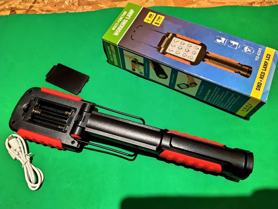 Lampa Portabila Cu Magnet Si Carlig, Cu Acumulatori, 12LED SMD