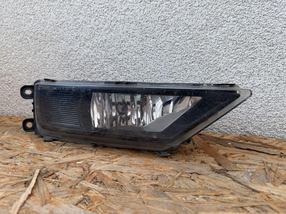 Proiector dreapta bara fata VW Tiguan II 2016-2020 Original Europa