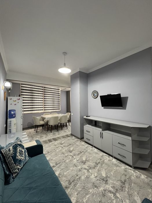 Продается 5 комнатная квартира г.Бухара.