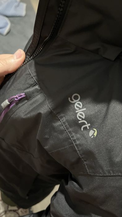 Куртка с англии с капюшоном