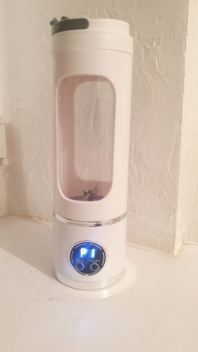 Блендер HP-181 белый