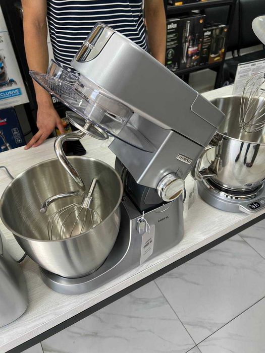 Кухонный комбайн ( планетарный миксер )   большой ассортименте