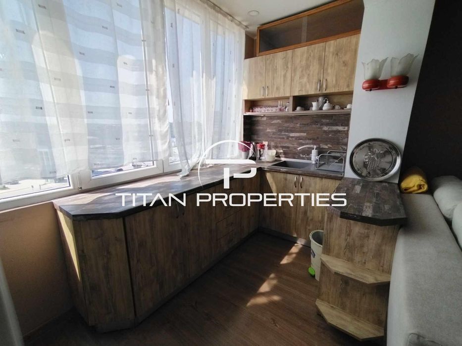 Дава се под наем Тристаен апартамент в Варна, Цветен квартал - 70 кв.м за 475 € - Снимка #4