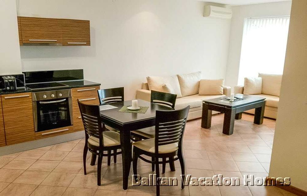 Продава се Двустаен апартамент в Бяла - 94 кв.м за 483 €/кв.м - Снимка #1