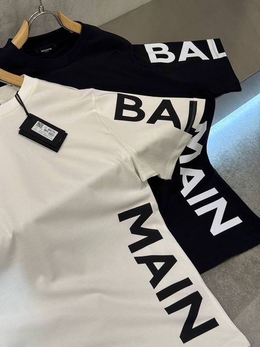 Модерни мъжки тениски BALMAIN – стил, комфорт и перфектна визия за лятото!
