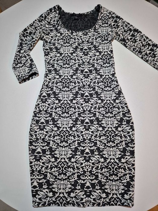 Рокля AMISU 34 р-р