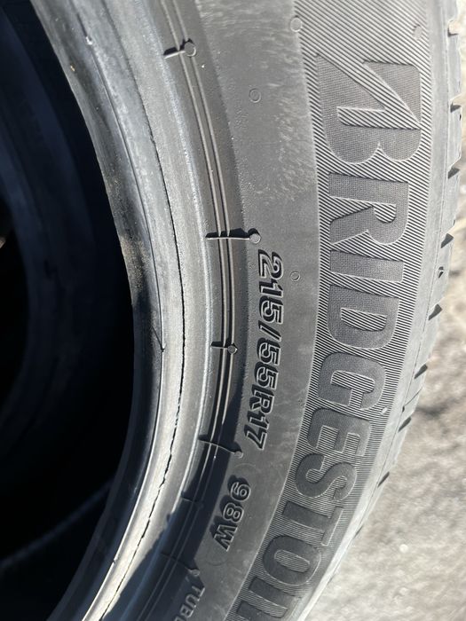 215//55//17 - комплект летних шин