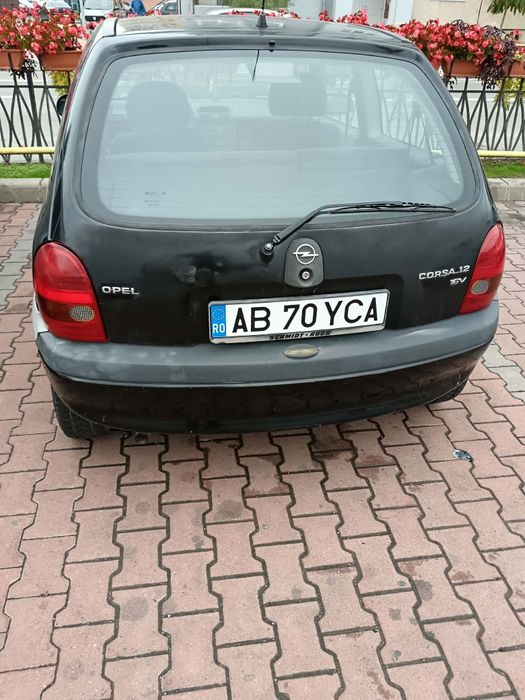 Vând Opel Corsa 1.2 benzina