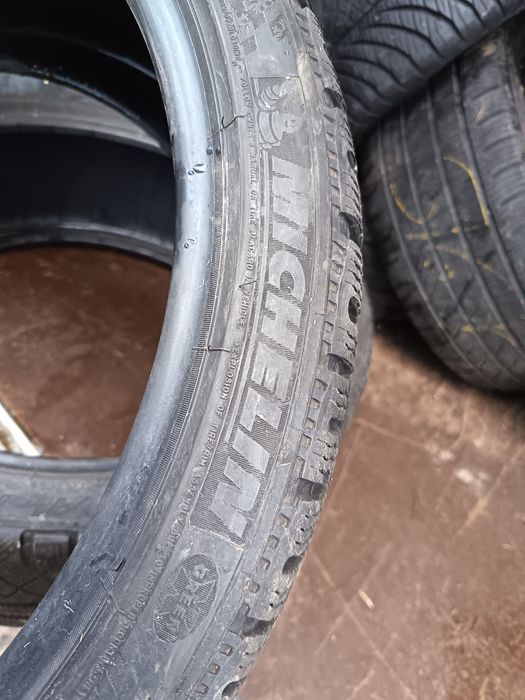 Anvelope MS iarna 235 35 20 Michelin 2018 6.8mm