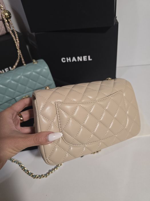 Налична чанта Chanel Flap Bag Beige