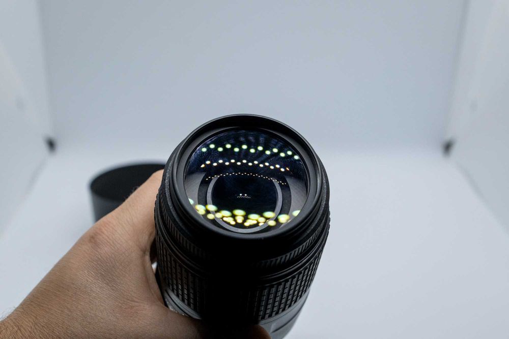 Nikon D5300 + obiectiv 50mm f/1.8G + teleobiectiv 55-300mm f/4.5–5.6G