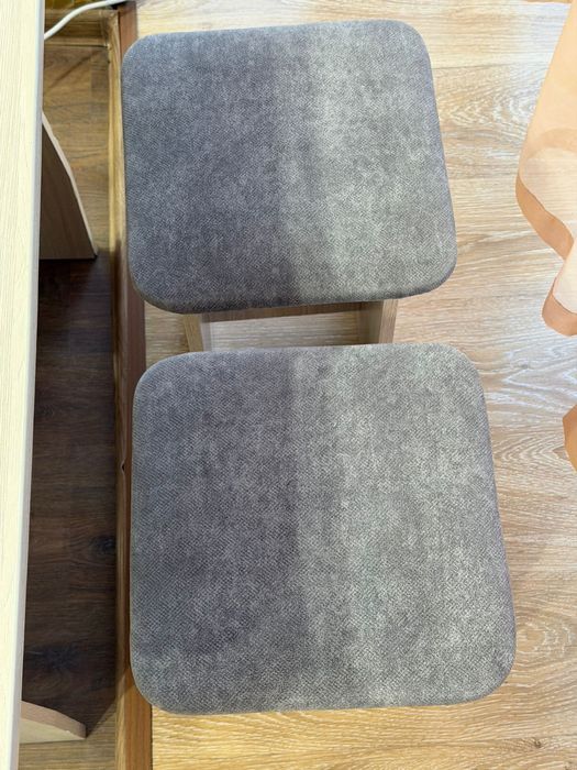 Кухонный стол и 4 табурета за 35.000