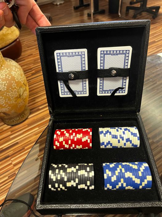 Луксозен комплект за покер TROIKA