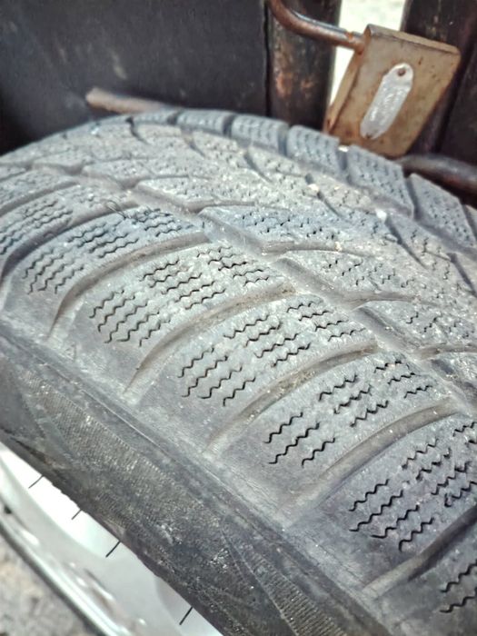 Джанти 15 със зимни гуми