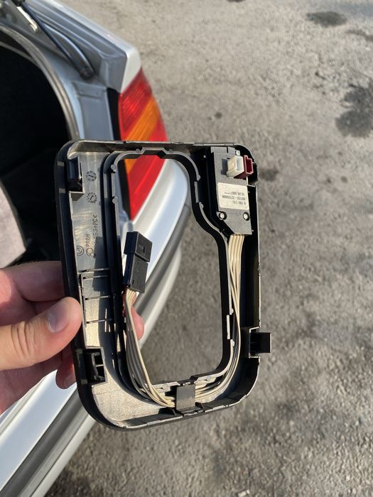 Продам ободок ручки АКПП на БМВ е46