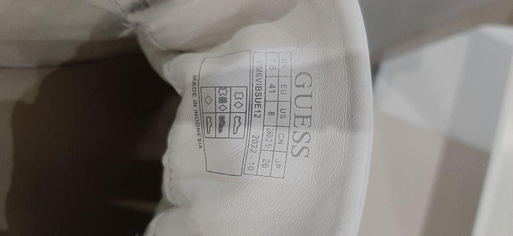 Обувки GUESS Оригинални