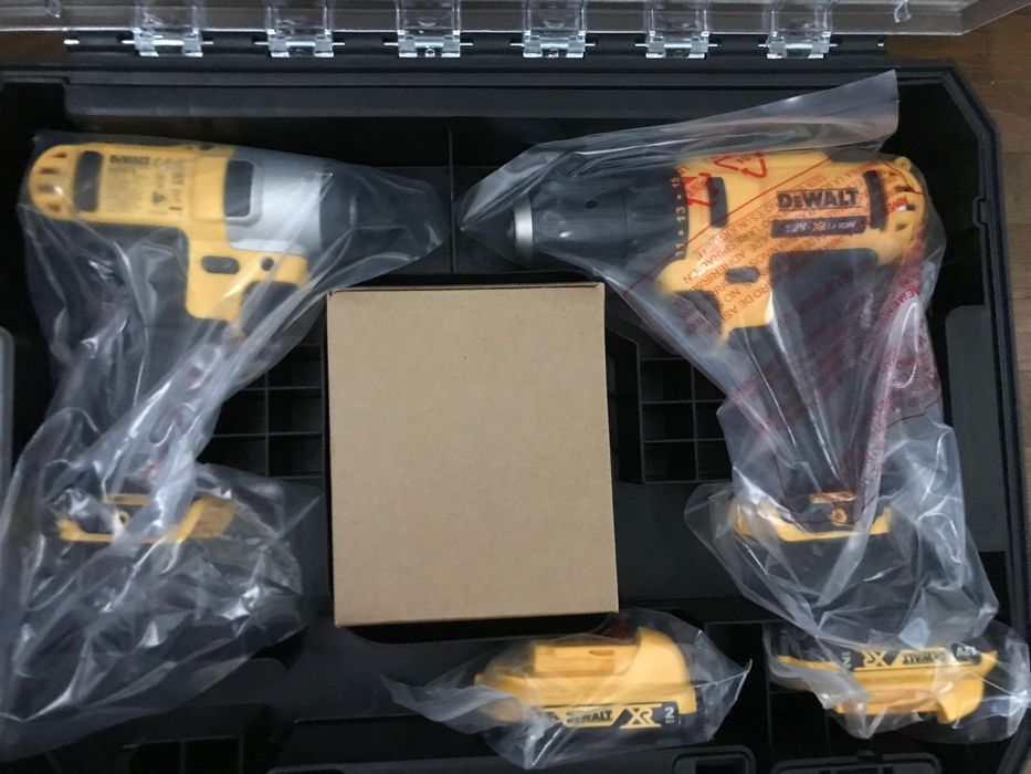 DEWALT Винтоверт DCD710N Импакт DCF815 12V 2 Батерии x 2Ah Зарядно