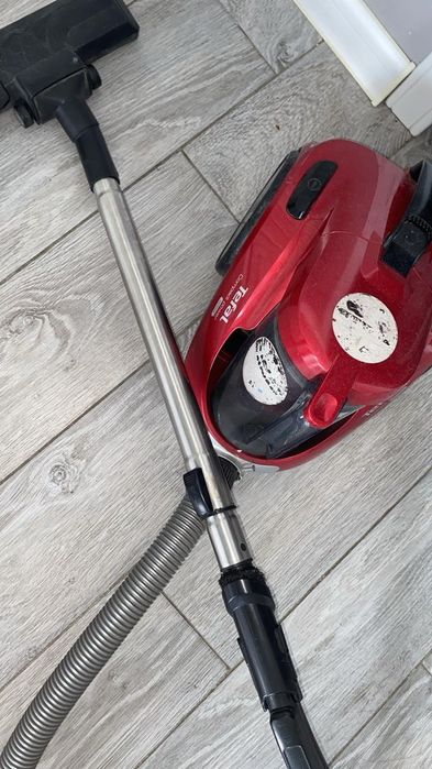 Продам пылесос в хорошем состоянии