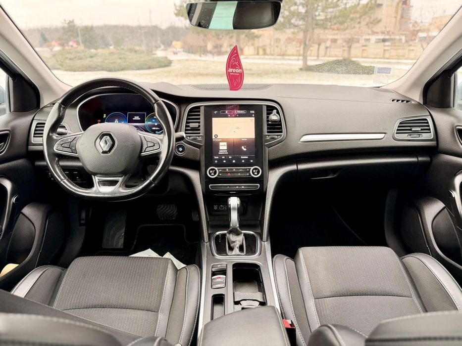 Renault Megane E-Tech Plug-in Hybrid, Automat, Intense
