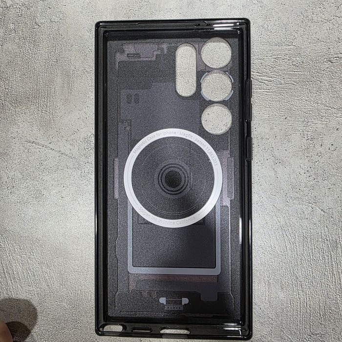 Чехол Spigen Zero One для Samsung Galaxy S24 Ultra