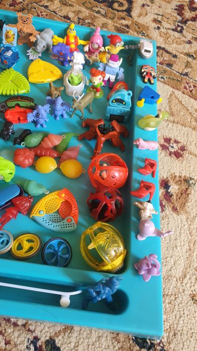 Киндеры игрушки из киндера