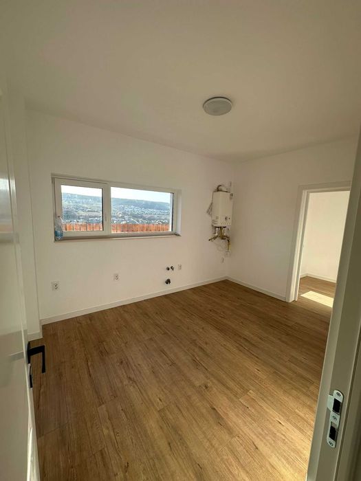 Duplex finisat cu 4 camere de vanzare cu CF in Chinteni