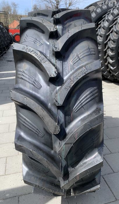 Anvelope 360/70R24 Radiale!