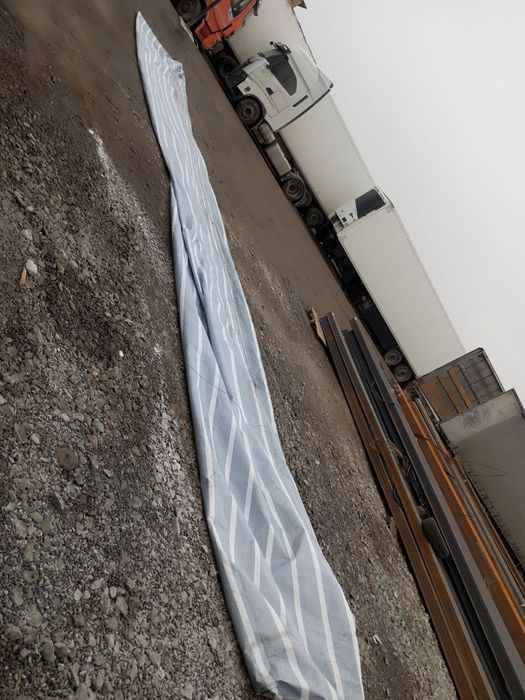 Brezent palatka sotiladi