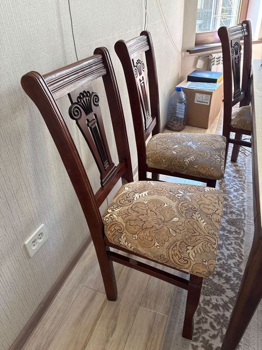 Продаются стулья 14 шт