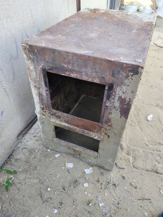 Продам печь газовый