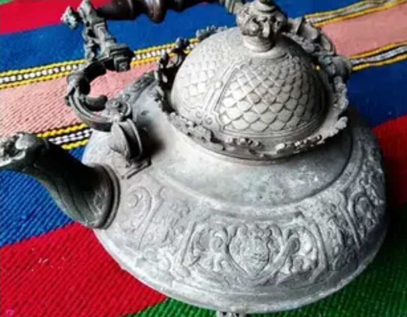 Антика 1875 год.