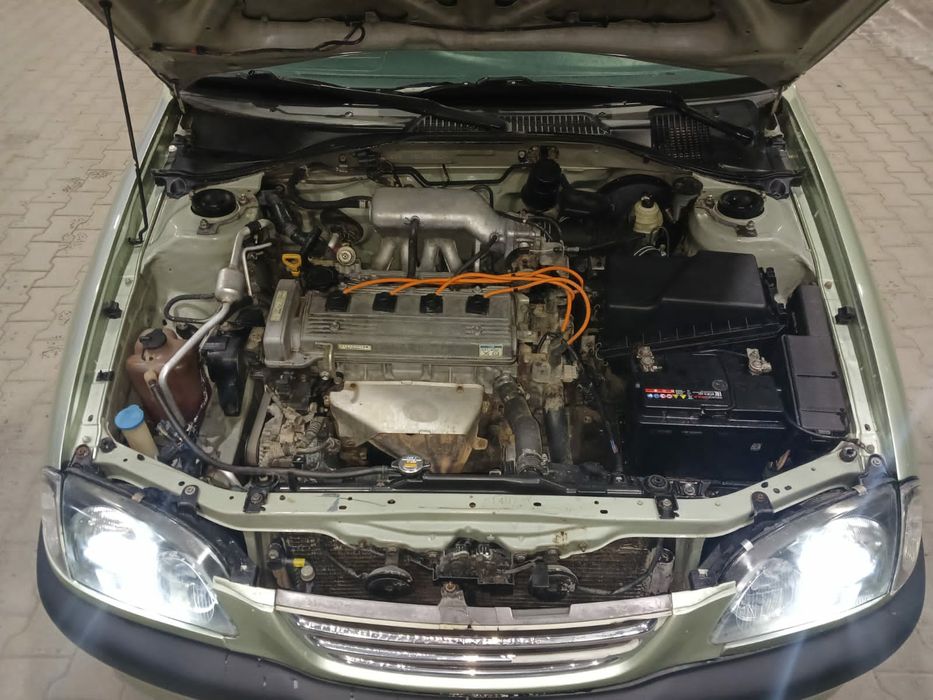 Продаю Тайота Авенсис