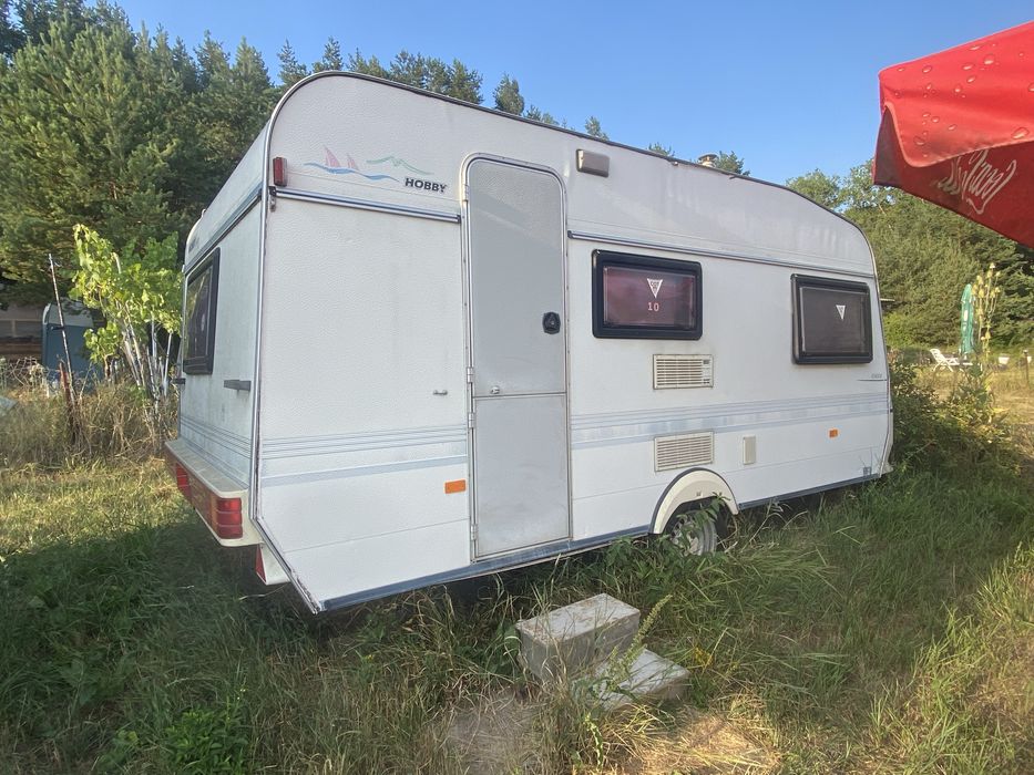 Продавам каравана Hobby 440