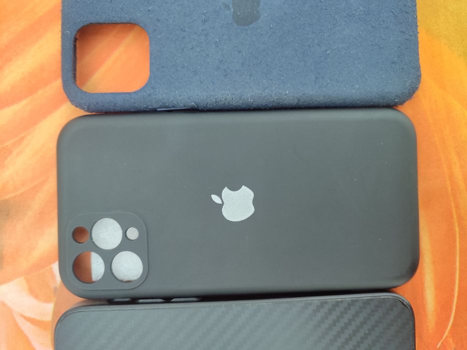 Чехлы на iphone 11 pro новые
