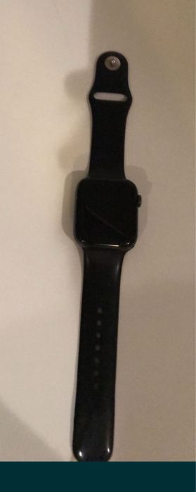 Продам Apple Watch версия 6