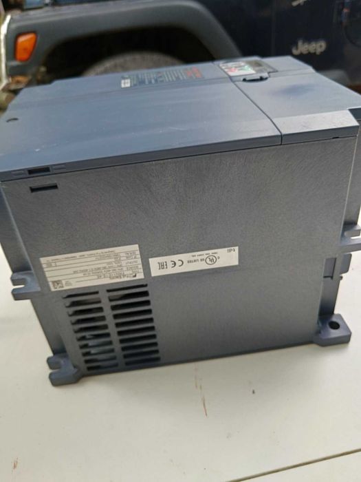 Инвертор Fuji Electric FRENIC-Multi FRN11E1S-4E – 11kW, 3PH, 380–480V