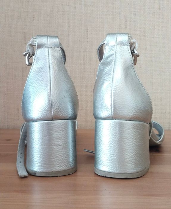 Вечерние босоножки Marco Tozzi 36 разм продам