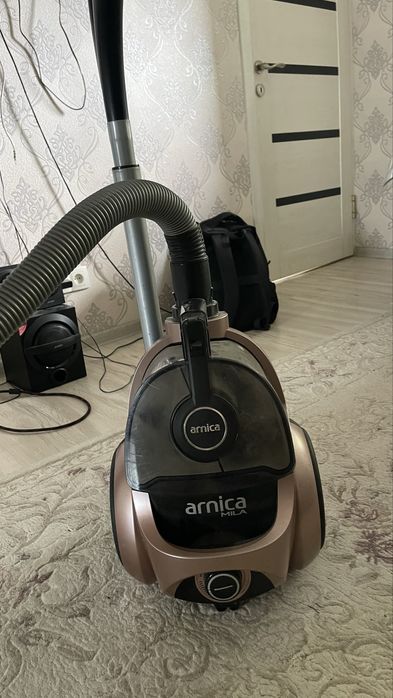 Пылесос Arnica pilisos