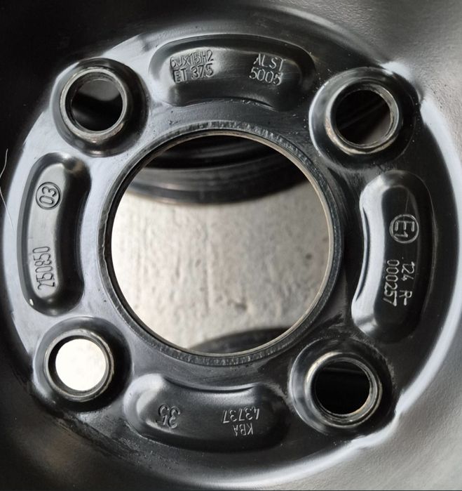Set 4buc jante Ford R15 seria 6Jx15H2 Et37,5 distanța 4x108