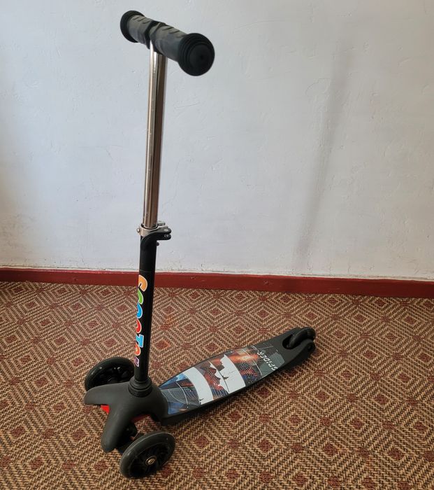 Продам детский самокат 3500 тг