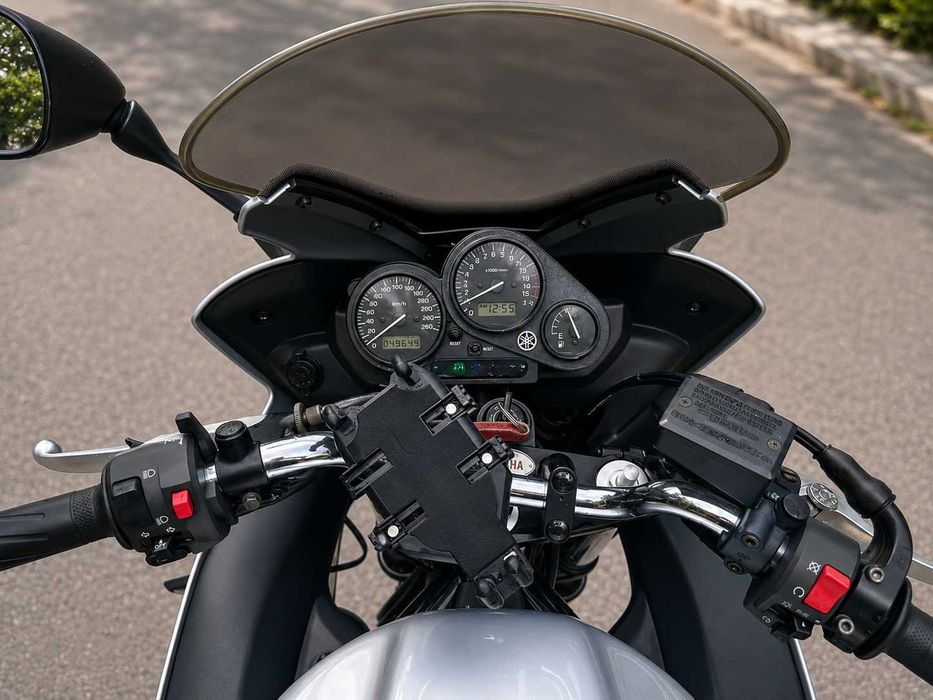 Yamaha Fazer 600