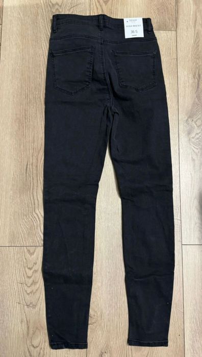 Blugi negrii Cropp