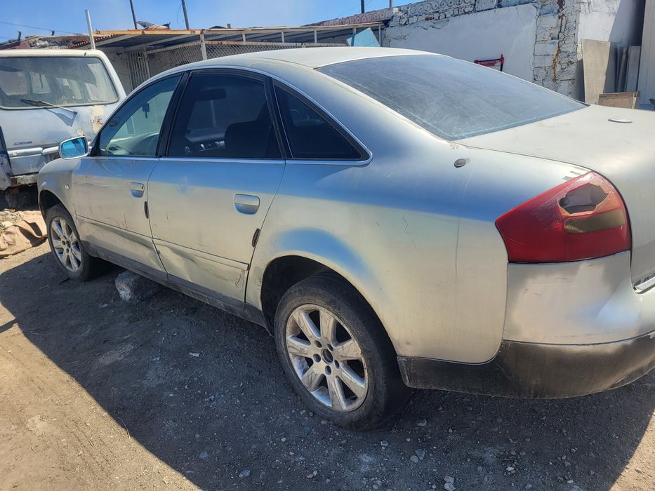 Audi A6 C5. 1998г2.8акпп